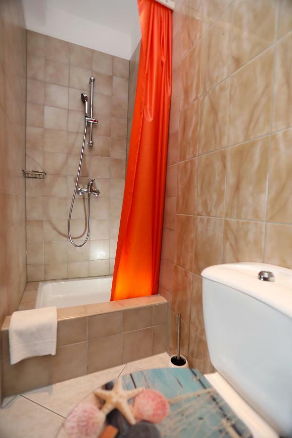 Apartment Katarina Трогір Екстер'єр фото